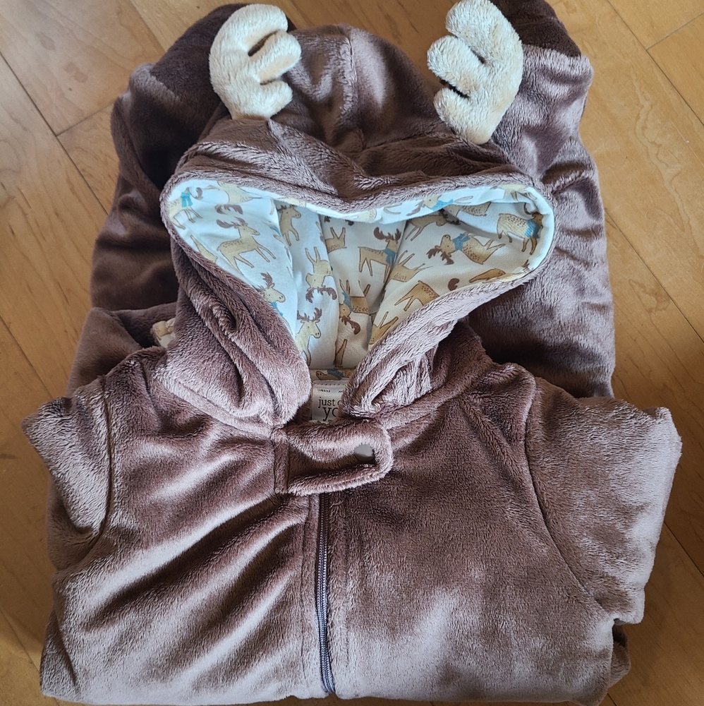 NWT Reindeer 6mo Infant Bunting